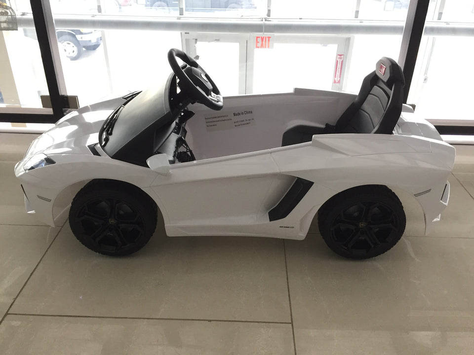 Buy Lamborghini Aventador LP700-4 Electric Toy Car 6V - White