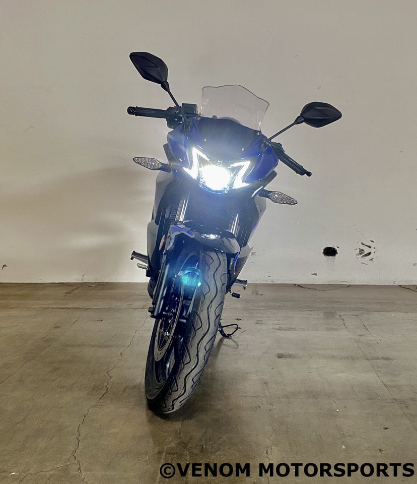 Lifan KPR 200 Motorcycle | 200cc EFI | Fuel-Injected LF200-10S | CARB APPROVED - Headlight