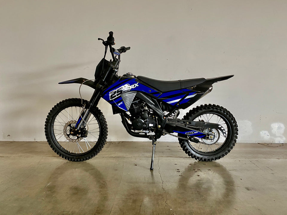Apollo 250cc RFZ Motocross Dirt Bike | 5-Speed Manual | DB-36
