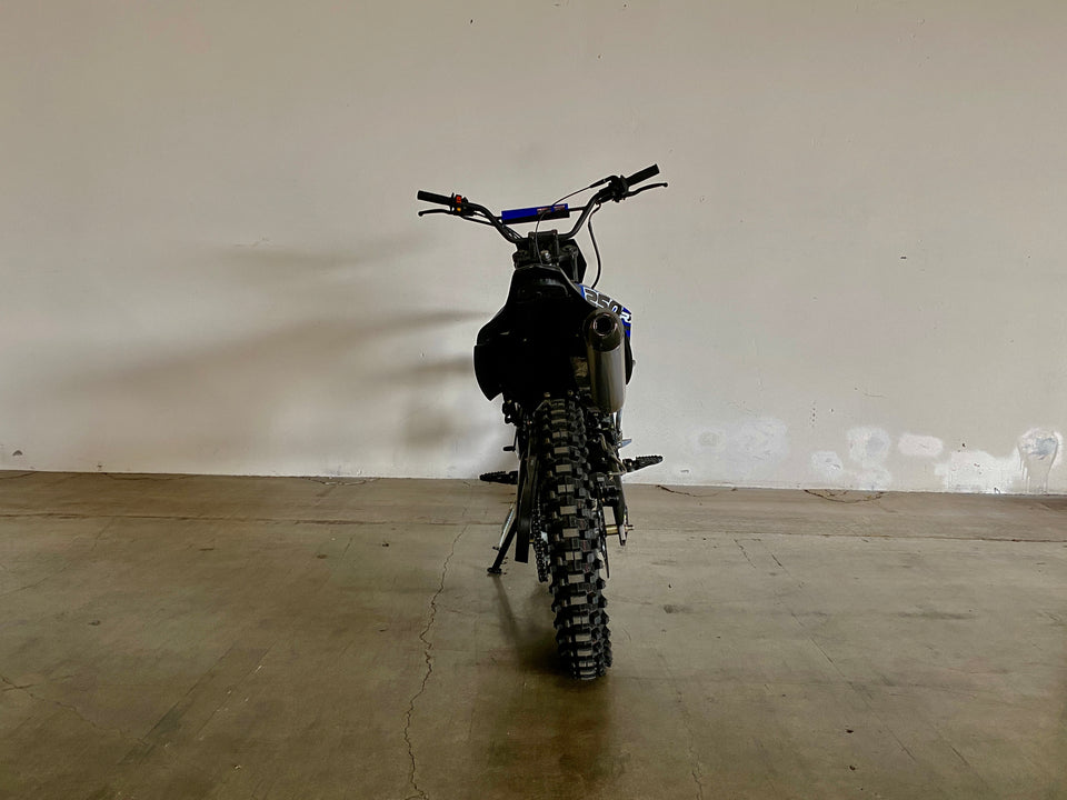 Apollo 250cc RFZ Motocross Dirt Bike | 5-Speed Manual | DB-36