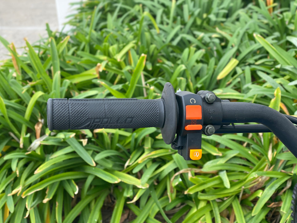 Apollo 250cc RFZ Motocross Dirt Bike | 5-Speed Manual | DB-36