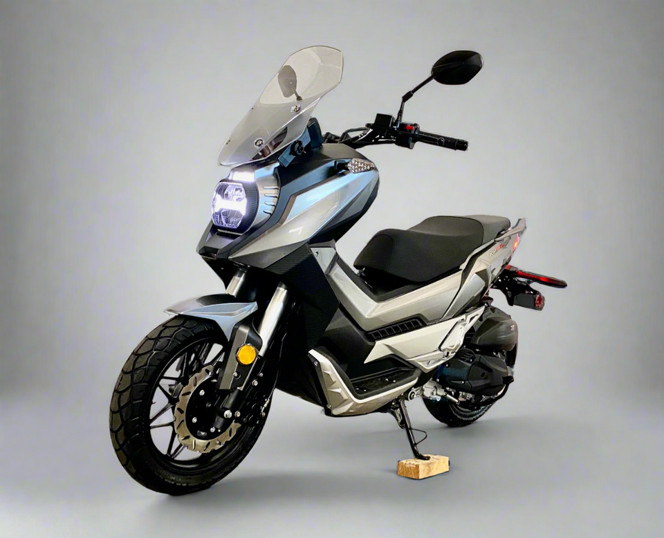 Lifan KPV | 150cc Scooter | Fuel-Injected | Street Legal