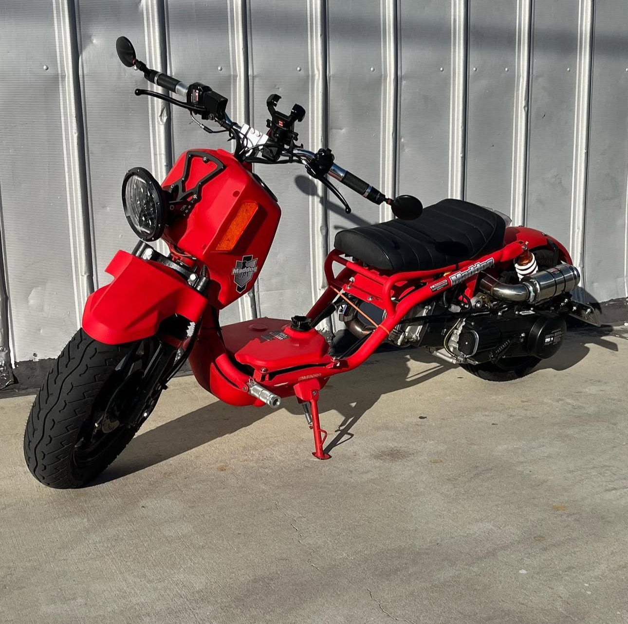 How to Fully Customize Your Maddog 50cc Scooter to Improve Speed, Boost Riding Comfort, and Create a Stylish Look That Matches Your Personality