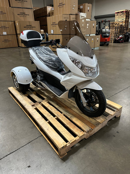 150cc scooter trike