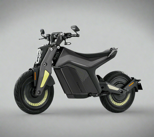 NAXEON I AM PRO | 7.5 KW Motor | 72V Lithium | Automatic Motorcycle Stromboli Black