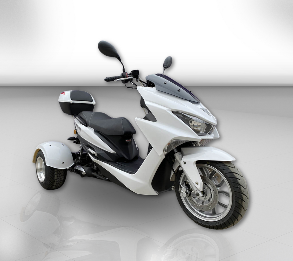 Trifecta 50cc Trike Scooter - Automatic Transmission - Street Legal - PST50-2