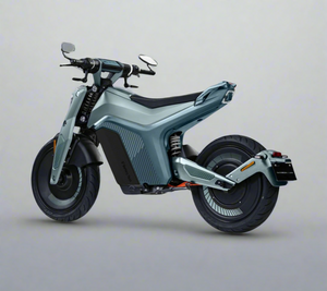 NAXEON I AM PRO | 7.5 KW Motor | 72V Lithium | Automatic Motorcycle