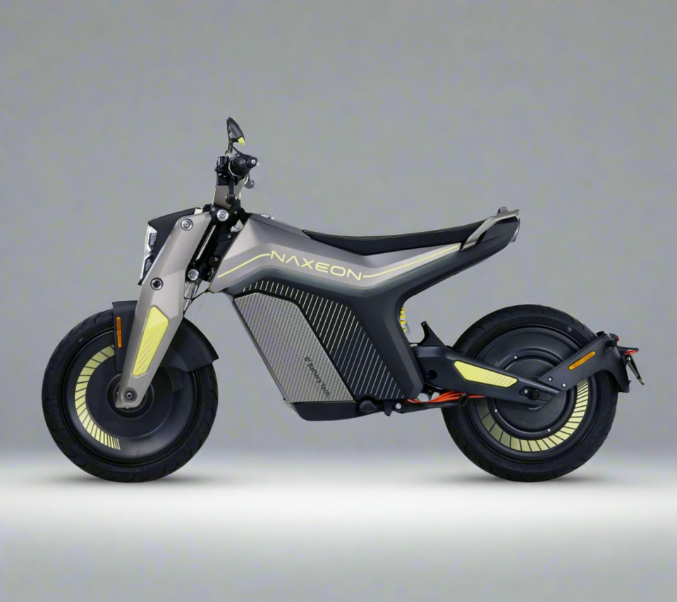 NAXEON I AM | 6.5KW Motor | 72V Lithium Electric Motorcycle | Automatic Street Legal