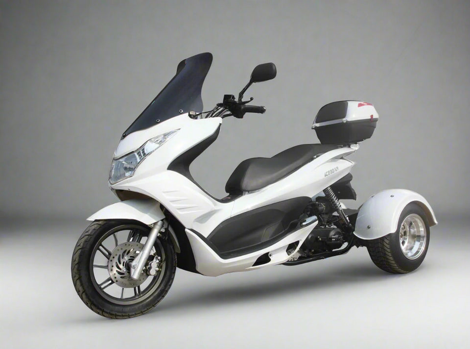 IceBear Q6 Mojo Magic 150cc Moped Trike - PST150-17