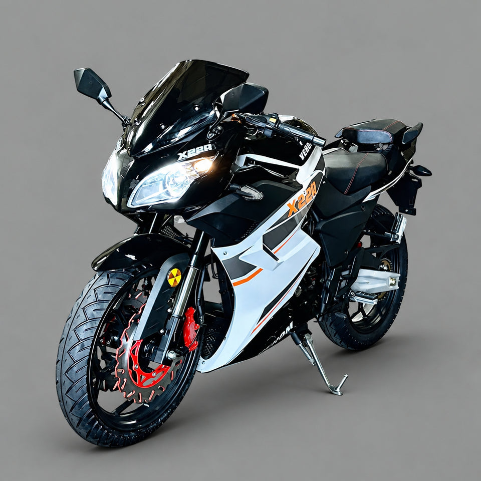 Venom X22R 250cc Full-Size Motorcycle - 5 Speed Manual Black