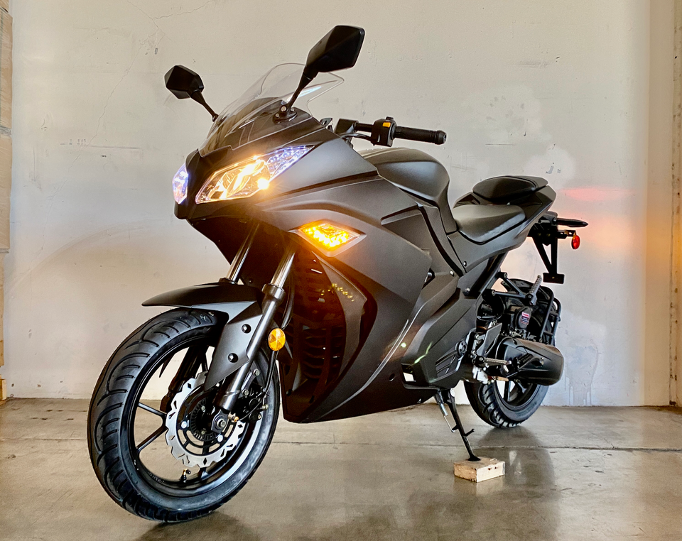 Dragon 200cc Automatic Motorcycle CARB Approved Ninja Bike