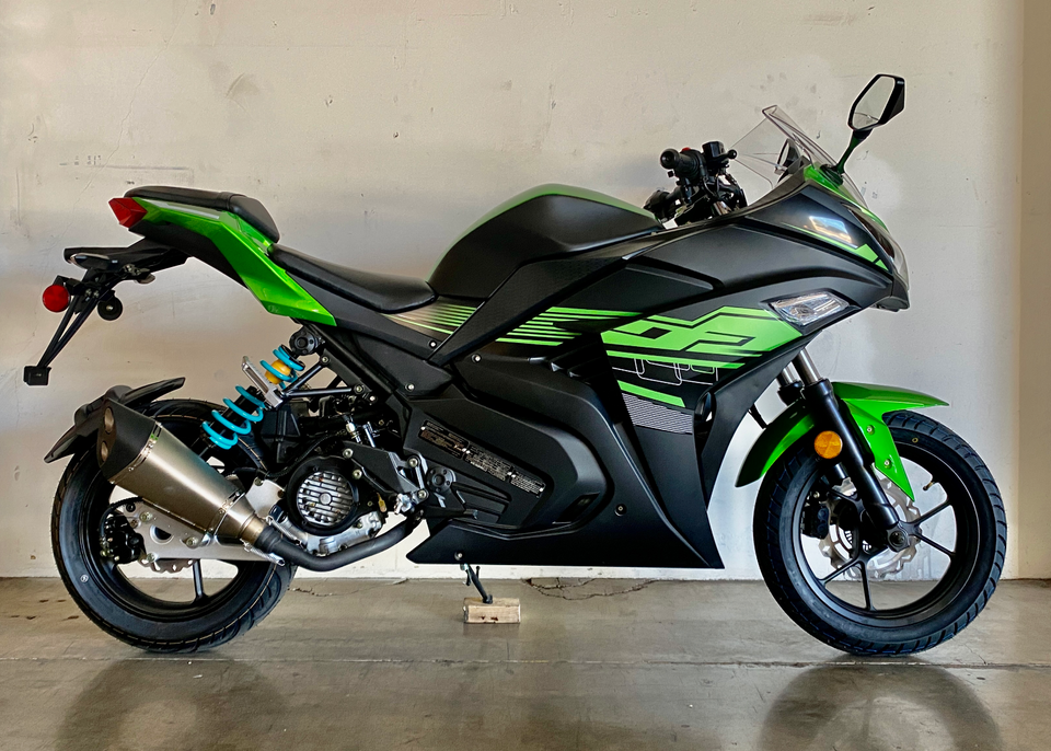 Dragon 200cc Automatic Motorcycle CARB Approved Ninja Bike