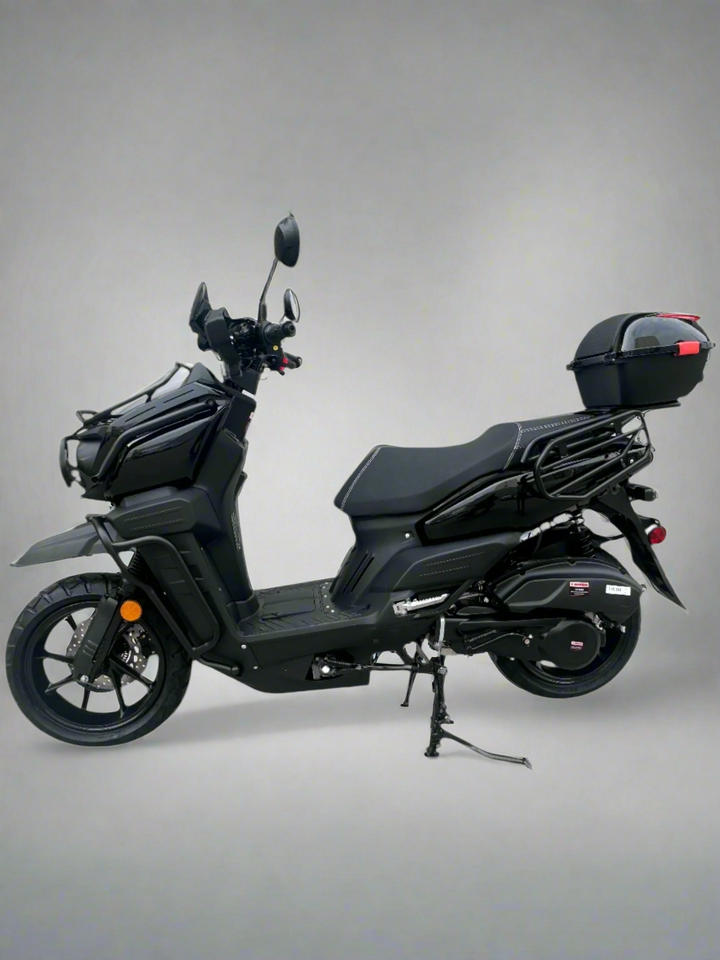 Tank 200cc Scooter | Fuel-Injected | Street Legal Black