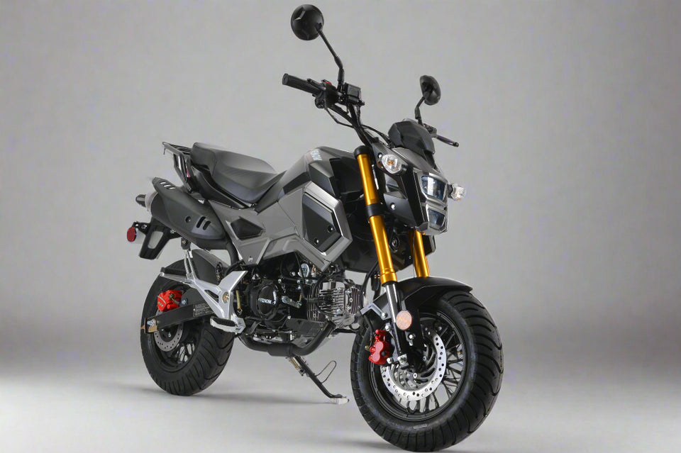 2023 Boom SR6 Vader GEN II 125cc Motorcycle | BD125-10 - Front & Side View