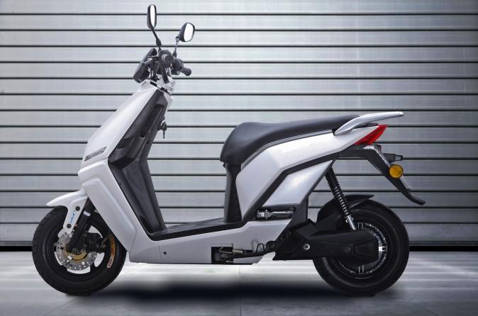 LF1200DT E3 Electric Moped Scooter | LF1200DT Bosch 1200W 60V