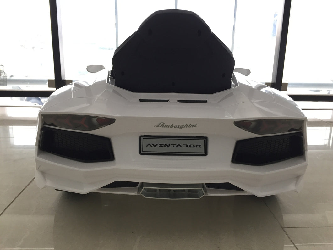 Lamborghini Aventador LP700-4 Electric Toy Car 6V - White