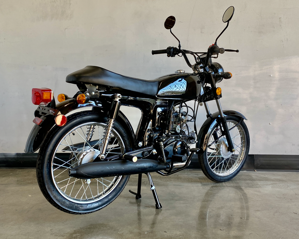 Boomcat motorcycle top