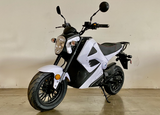 Boom E-Vader 2000W Brushless 72V Electric Motorcycle - BD578Z