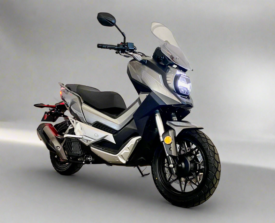 Street Legal Lifan KPV | 150cc Scooter | Fuel-Injected 