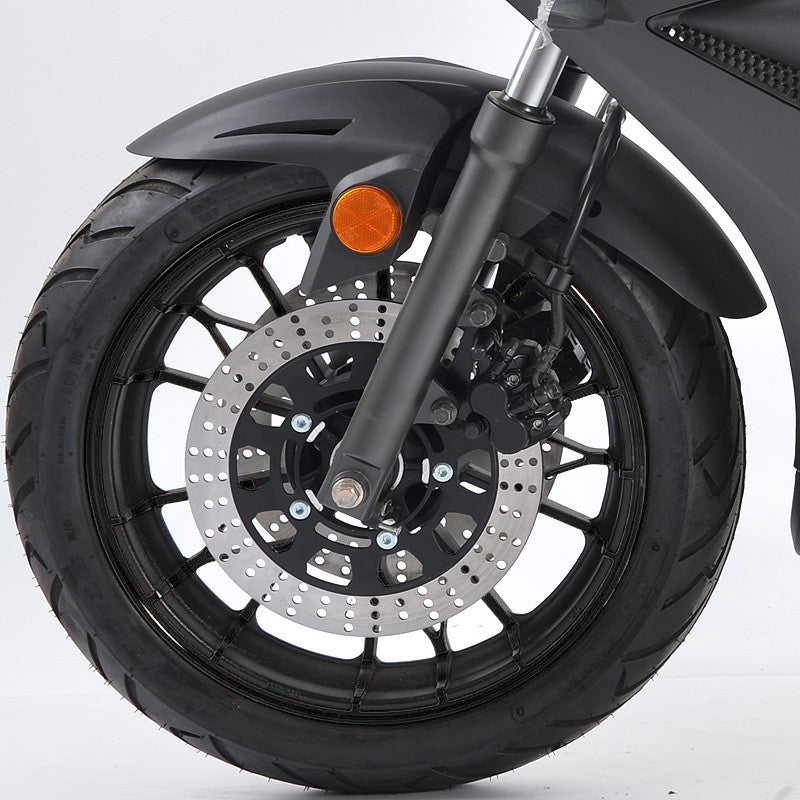 Boom Ninja SR9 125cc Full-Size Motorcycle - Street Legal - Tyre