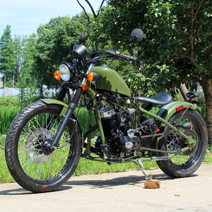 Bobber Chopper Motorcycle - Green